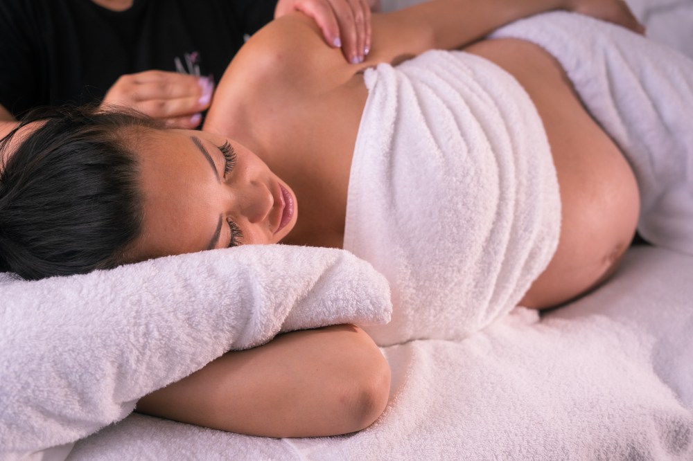 The Benefits of Pregnancy Massage: Enhancing Wellbeing for Expecting Mothers on the Gold&nbsp;Coast
